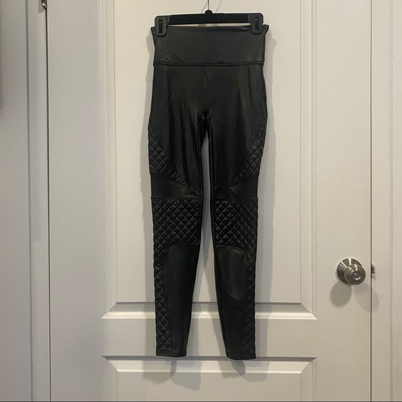 Spanx Faux Leather Quilted Leggings - Picture 5 of 6